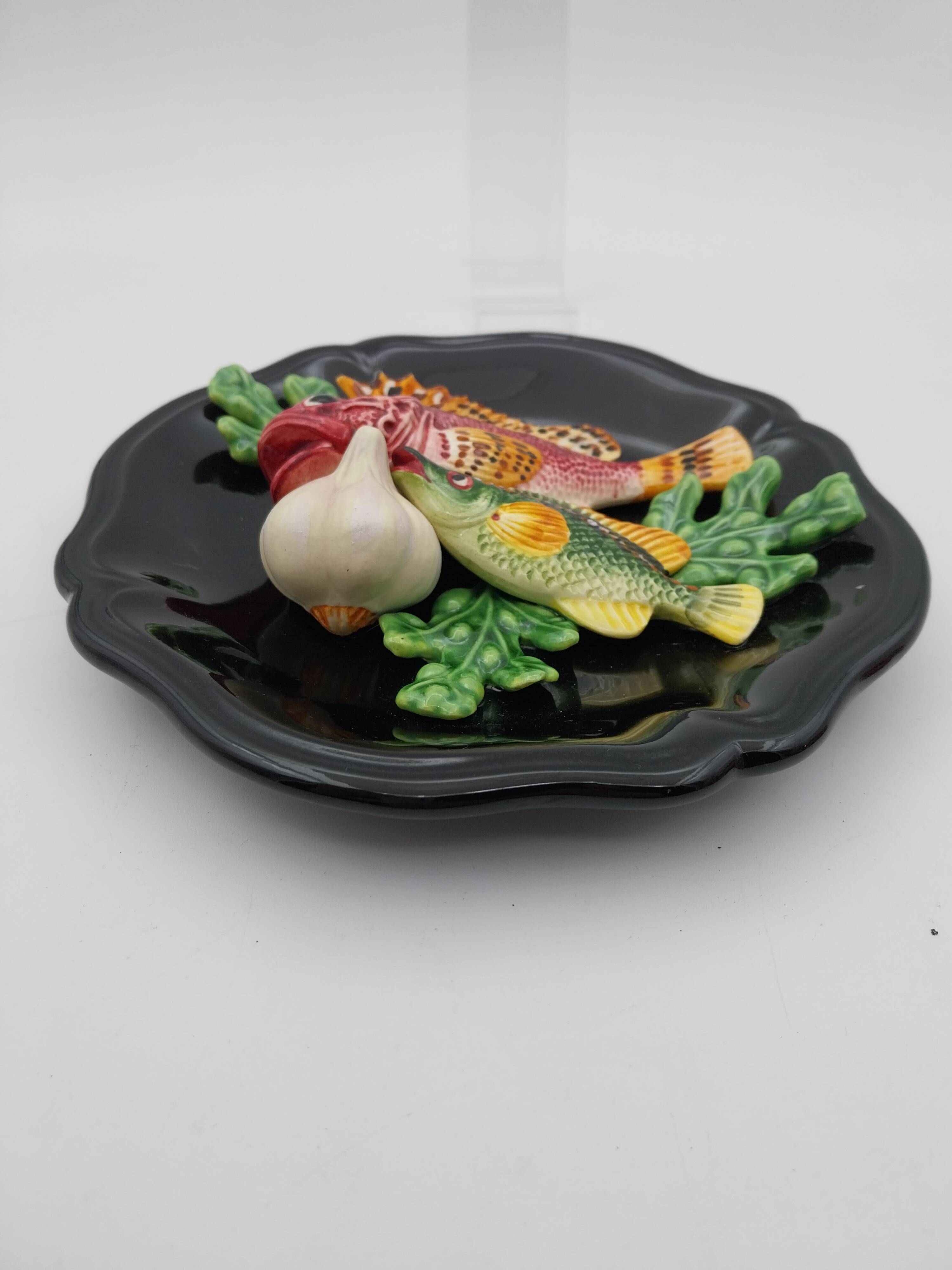 Ceramic plate barbotine vallauris trompe l'oeil kitsch Fish 2