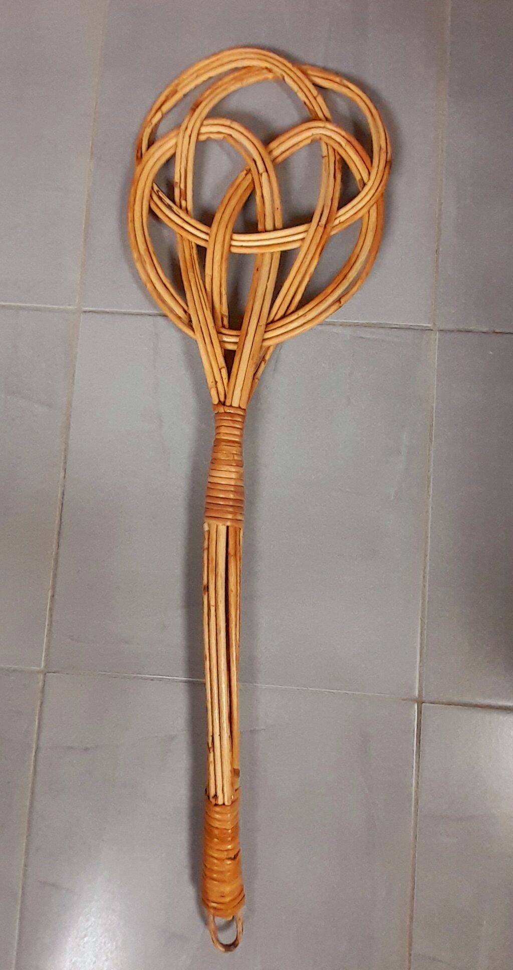 Rattan beater