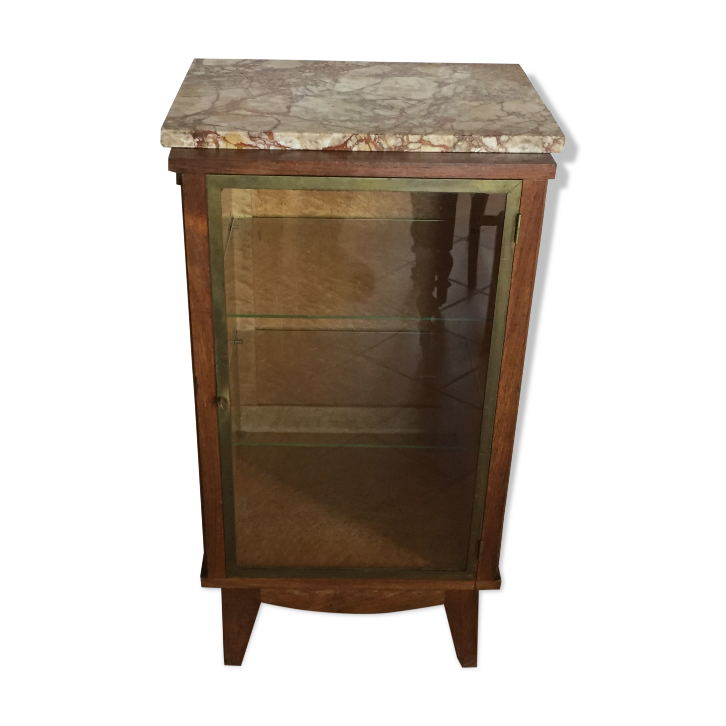 Wooden showcase 1930