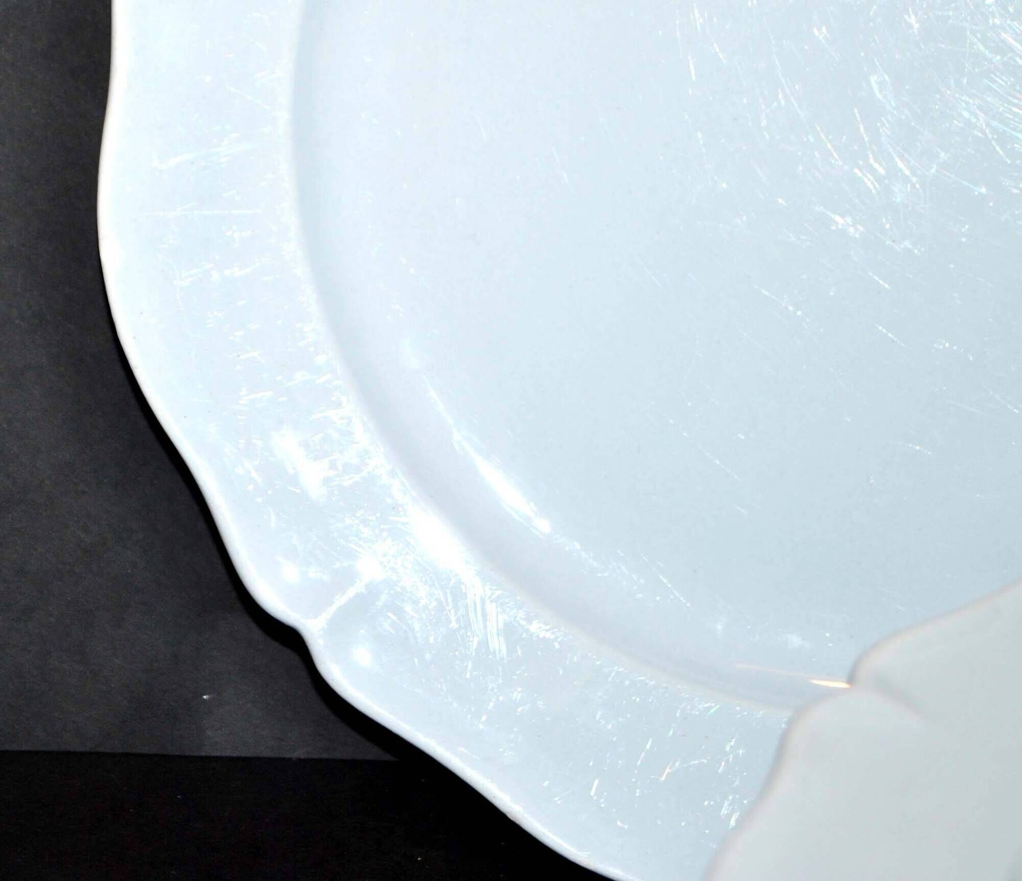 MONTEREAU Set of 12 old scalloped flat plates Pastel blue opaque earthenware 1820-30