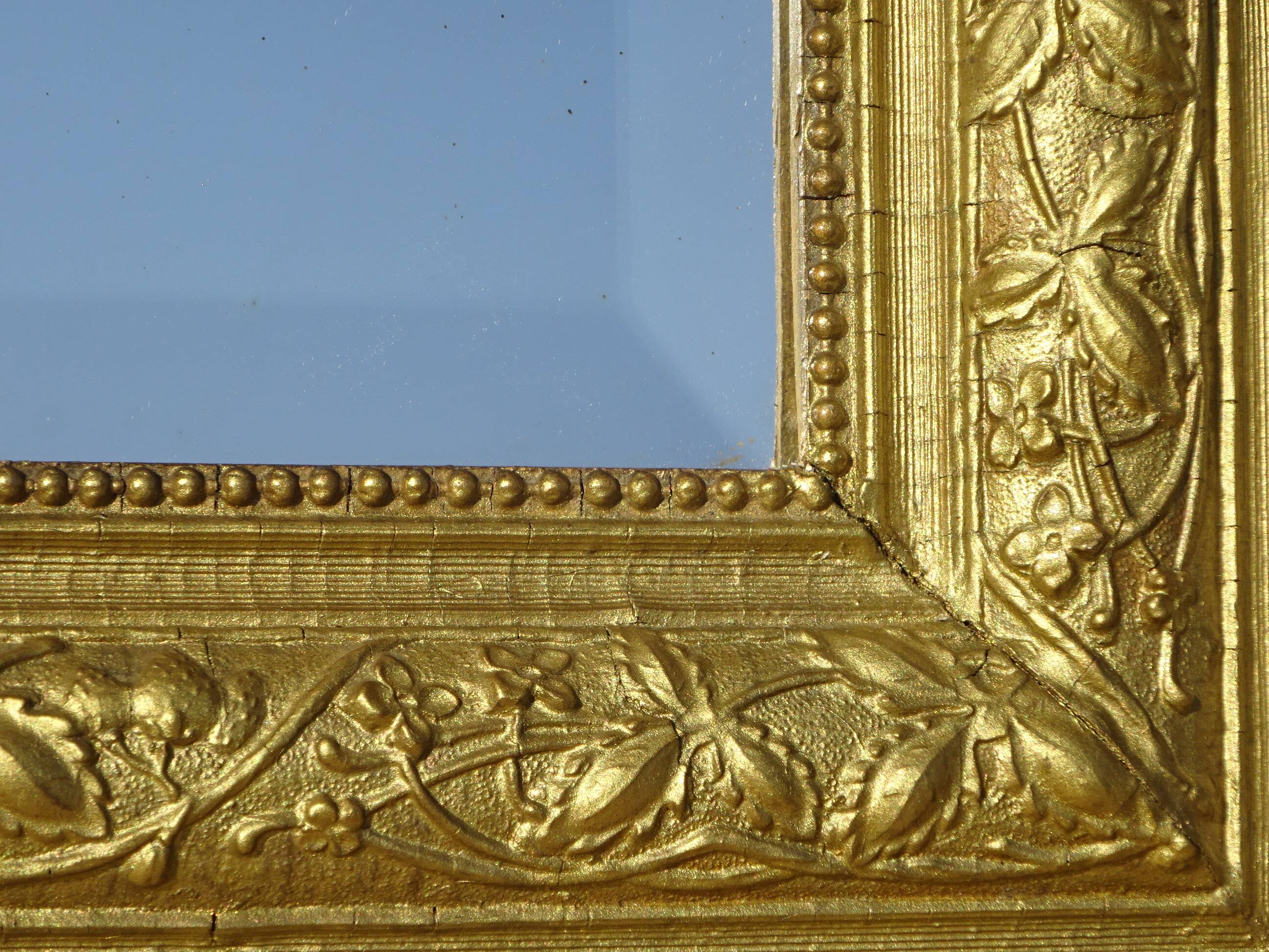 Antique wooden mirror with gilded stucco 65x83cm