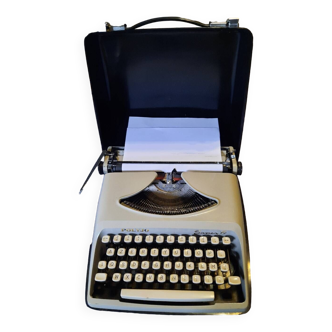 POLYJO typewriter