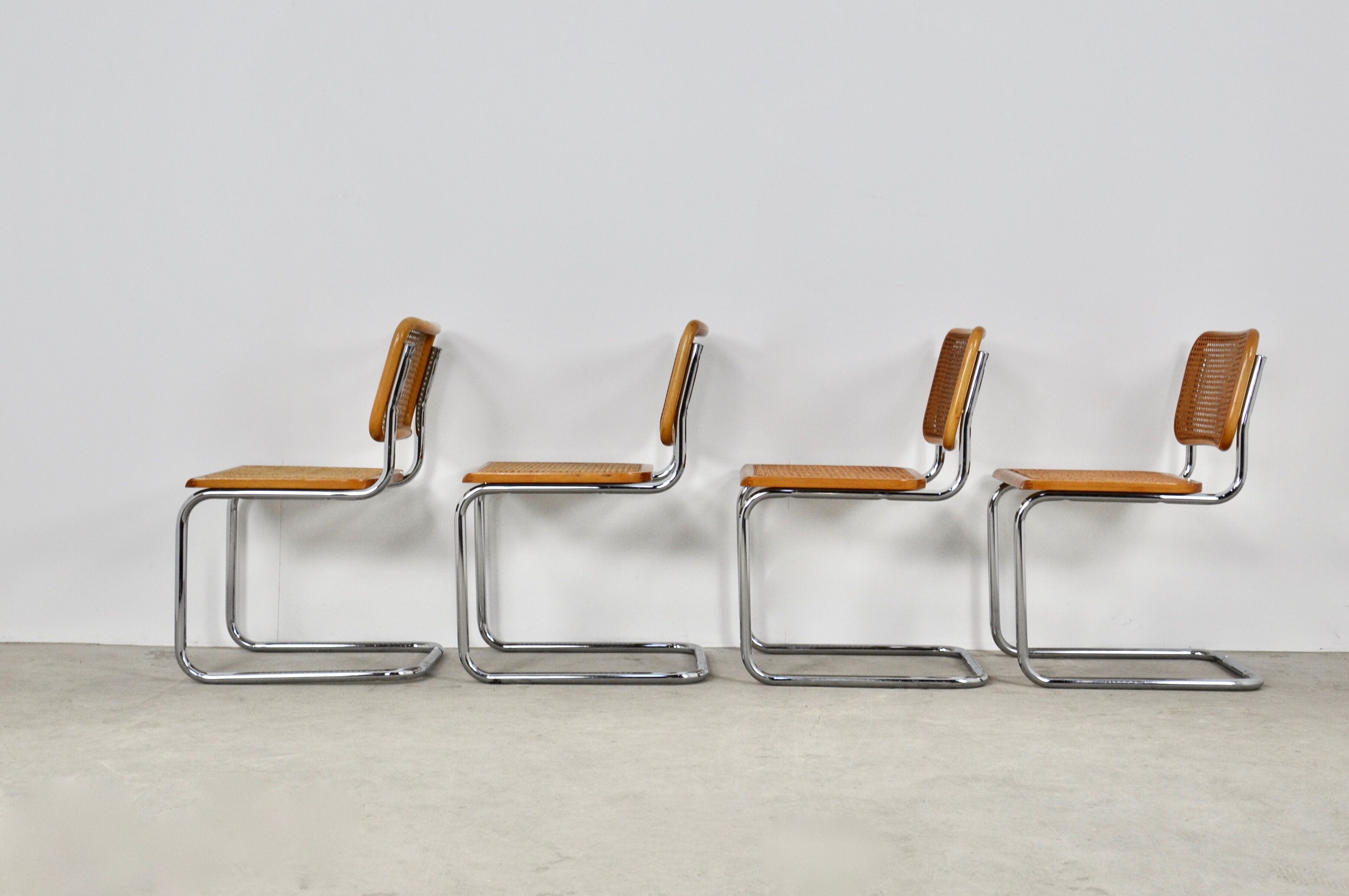 Dinning chairs B32 by Marcel Breuer