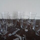 Lot of 7 glasses and 2 carafes