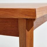 Restored teak dining table by henry kjærnulf for vejle mk9395