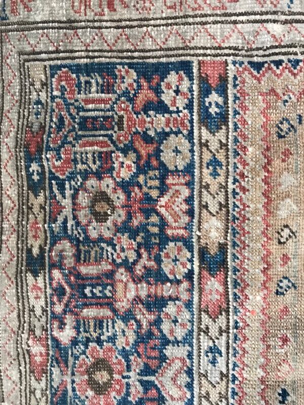 Former carpet Turkish Panderma finely done hand 120 X 177 CM
