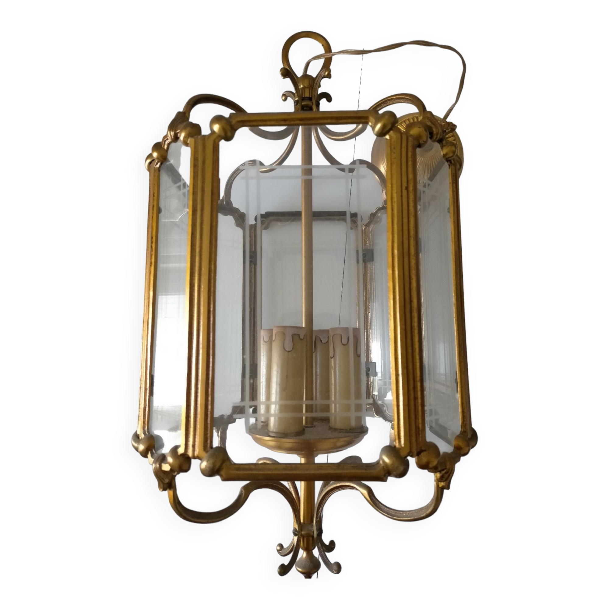 Hexagonal carved glass metal lantern in very good condition