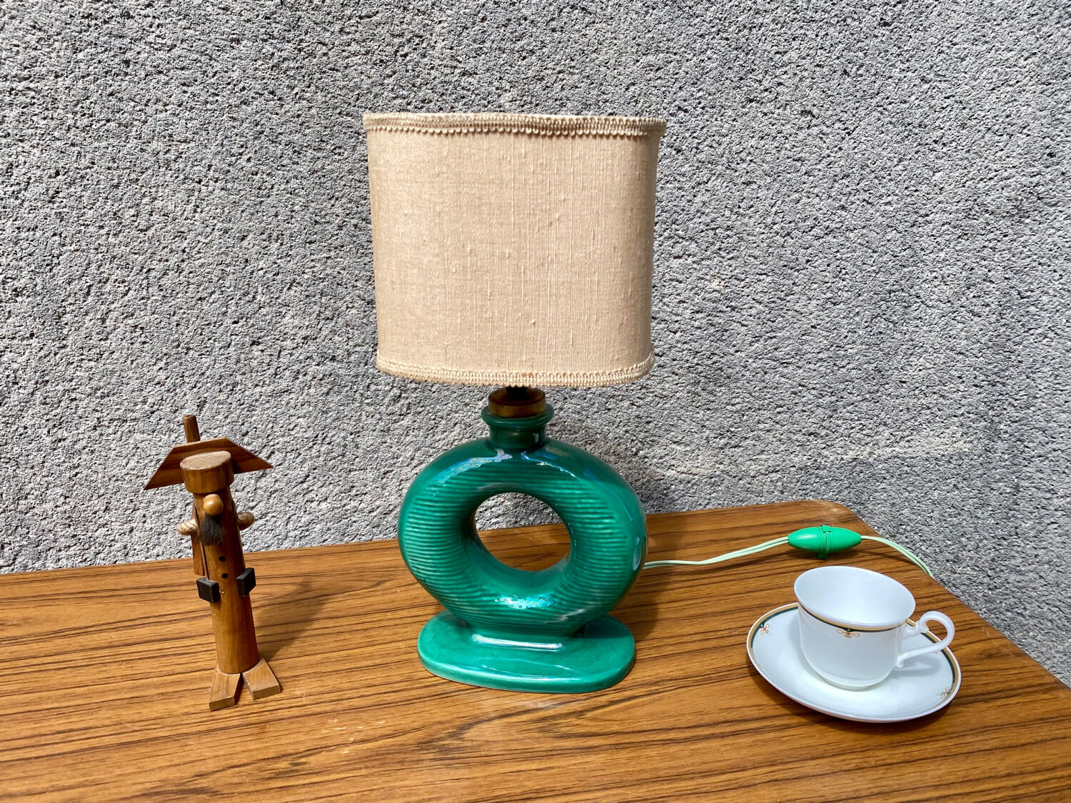 Table lamp in art ceramic Bordeaux