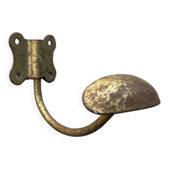 Patère ancienne en métal