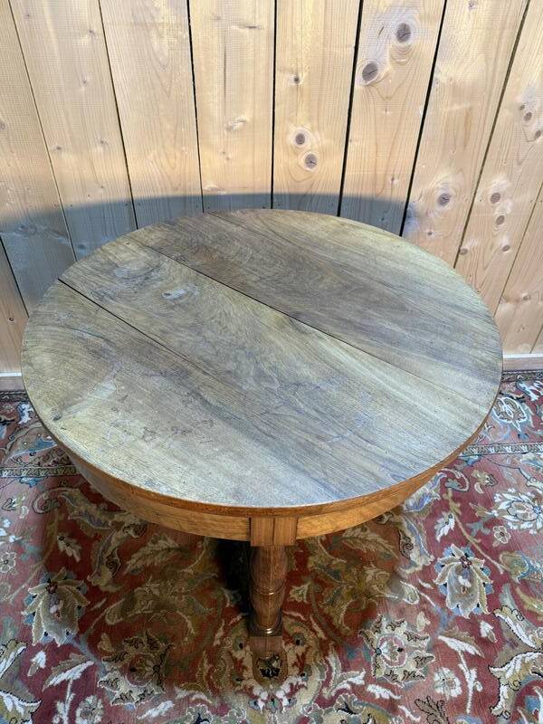 Table ronde d'appoint - Guéridon époque Louis Philippe en noyer massif