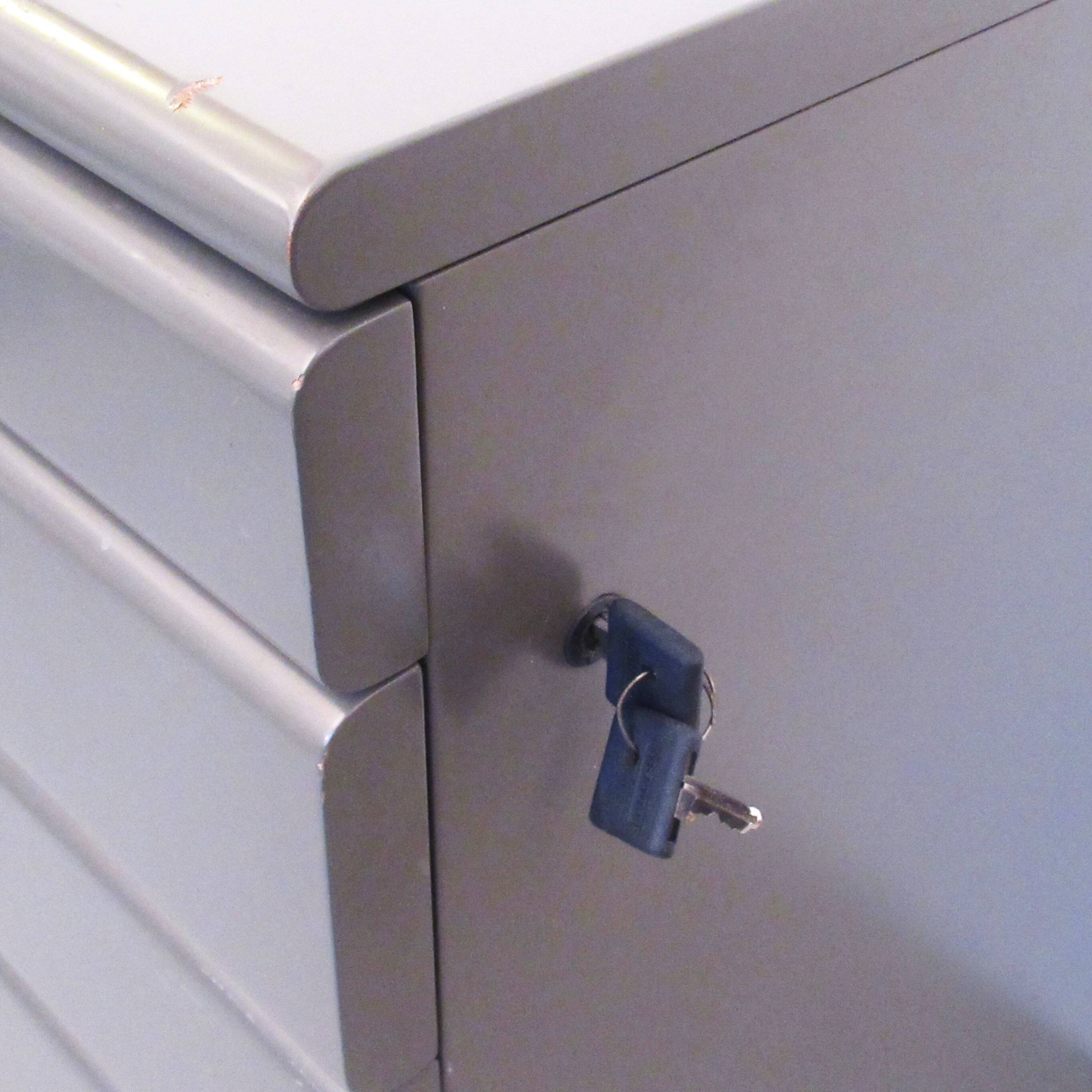 Linea Direzionale storage unit Ettore Sottsass Olivetti