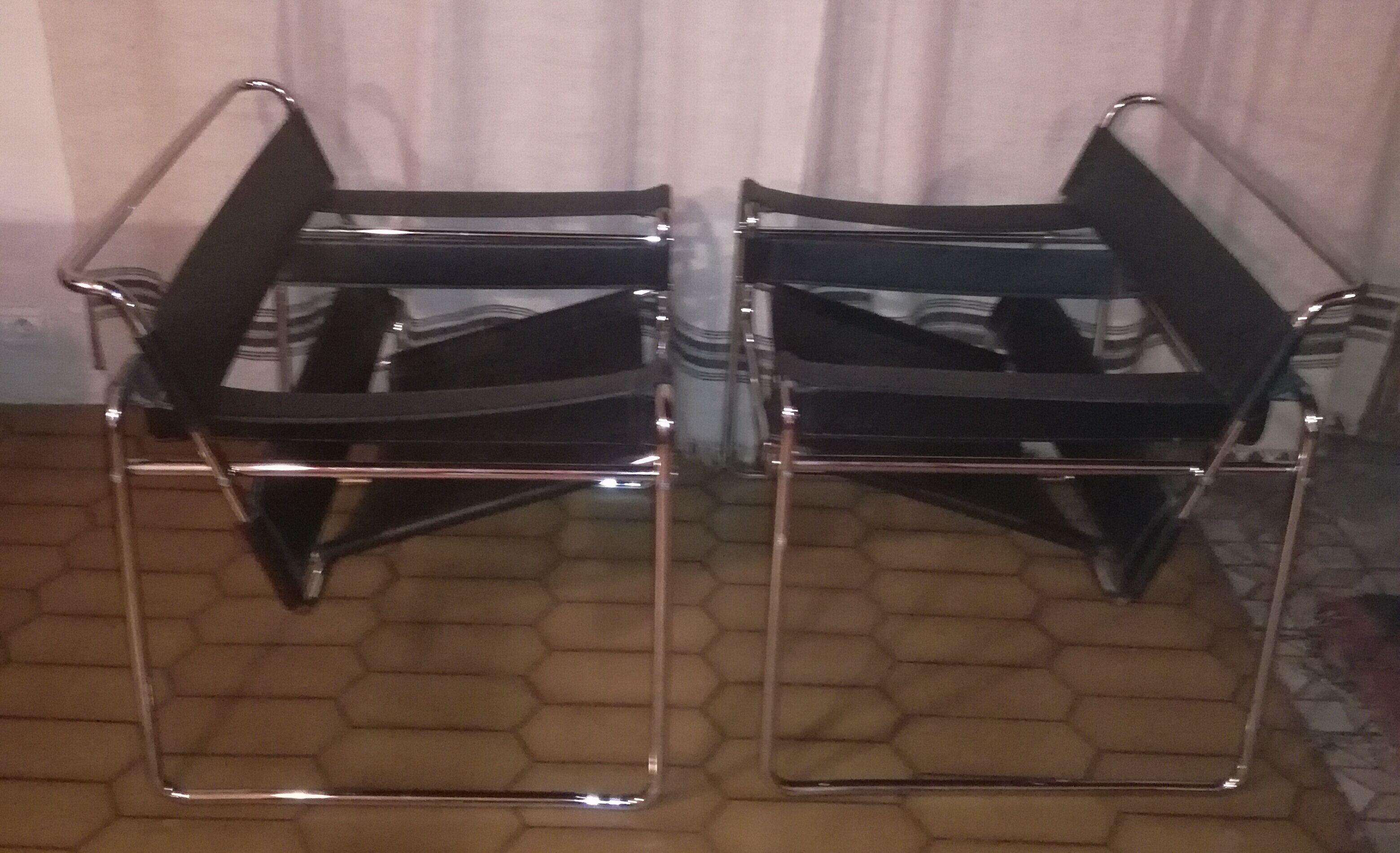 Pair of leather armchairs Breuer model B3