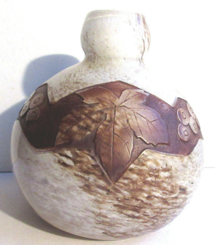 Art Deco ball vase signed Legras, acid-etched glass paste Vine decoration