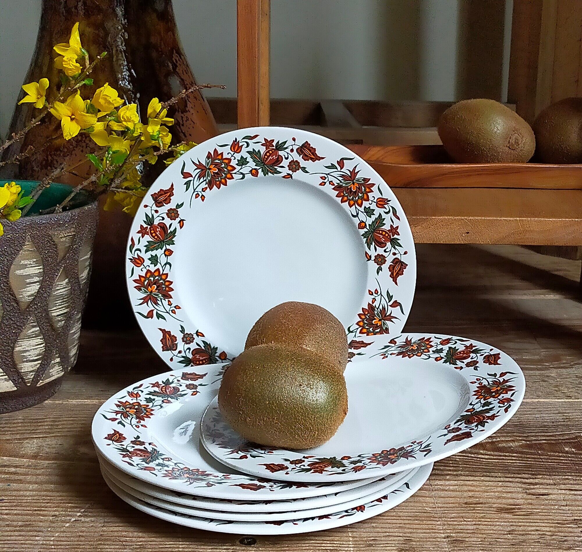 Six vintage English fine porcelain dessert plates