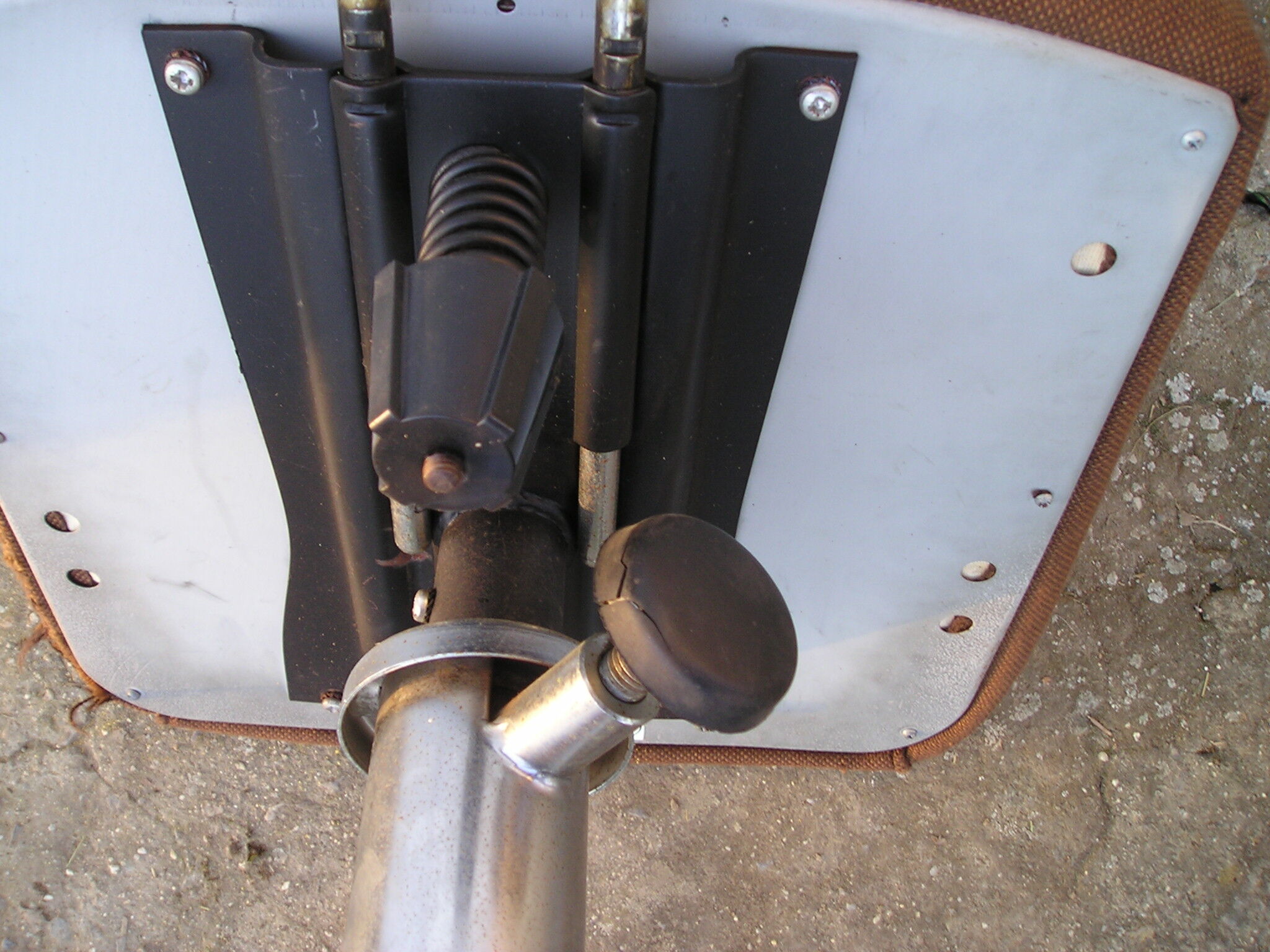 Workshop or Office Flambo swivel and wheel chair