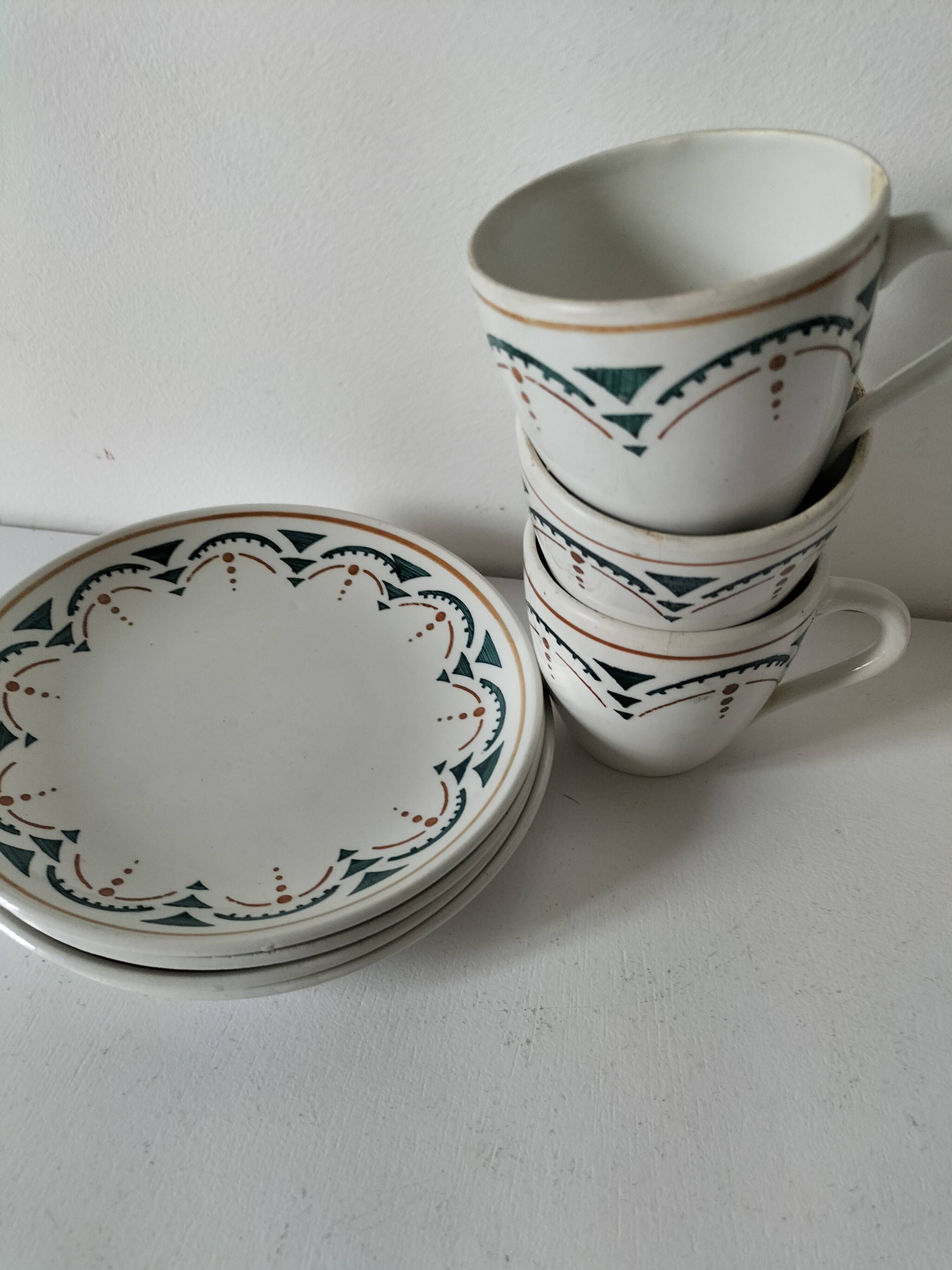Set of 3 K&G Lunéville cups and saucers – Succao model, 1920s