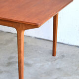 Table by McIntosh – double butterfly extensions