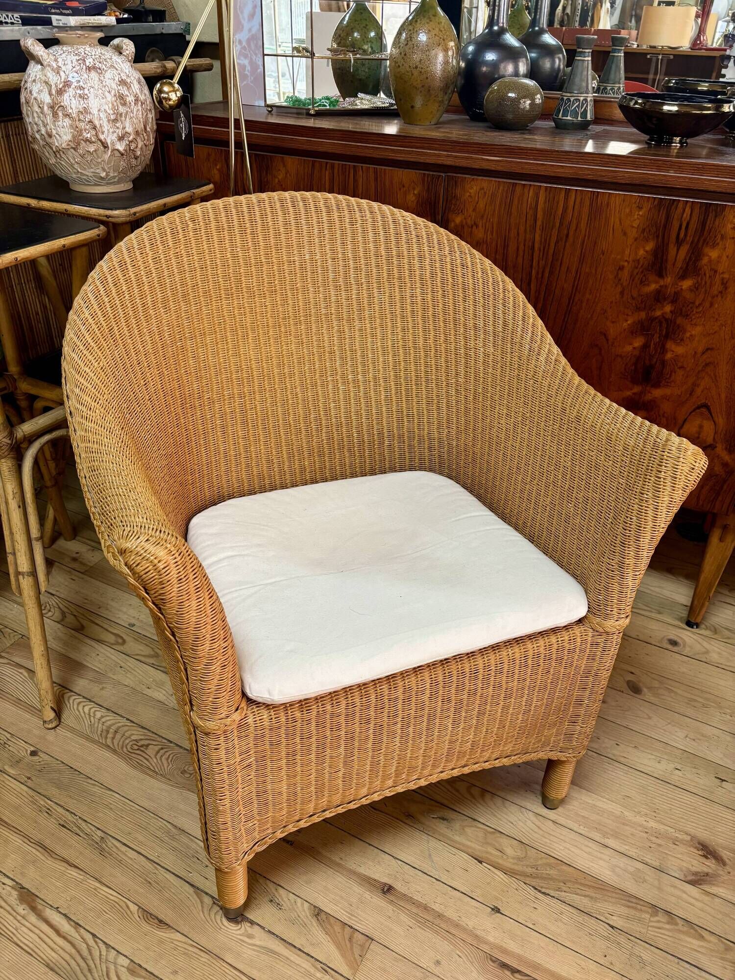 Fauteuil rotin Lloyd Loom 1980