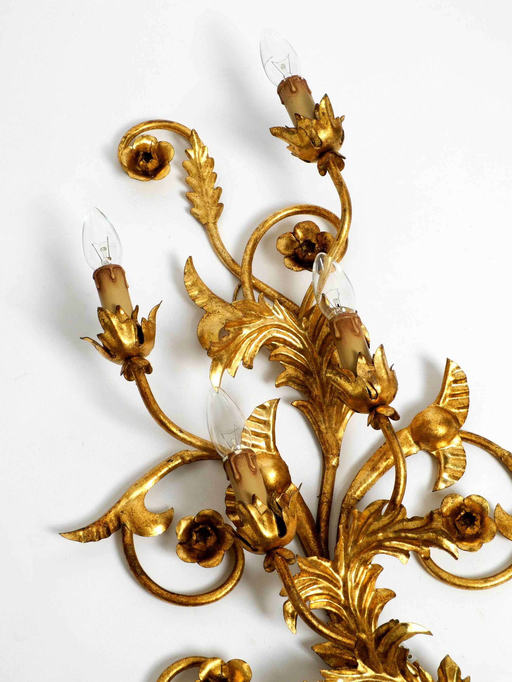 XL 1960s Italian gold-plated wall lamp with four sockets | heigh 80ccm