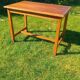 Table de ferme ancienne en bois – authenticité & charme rustique