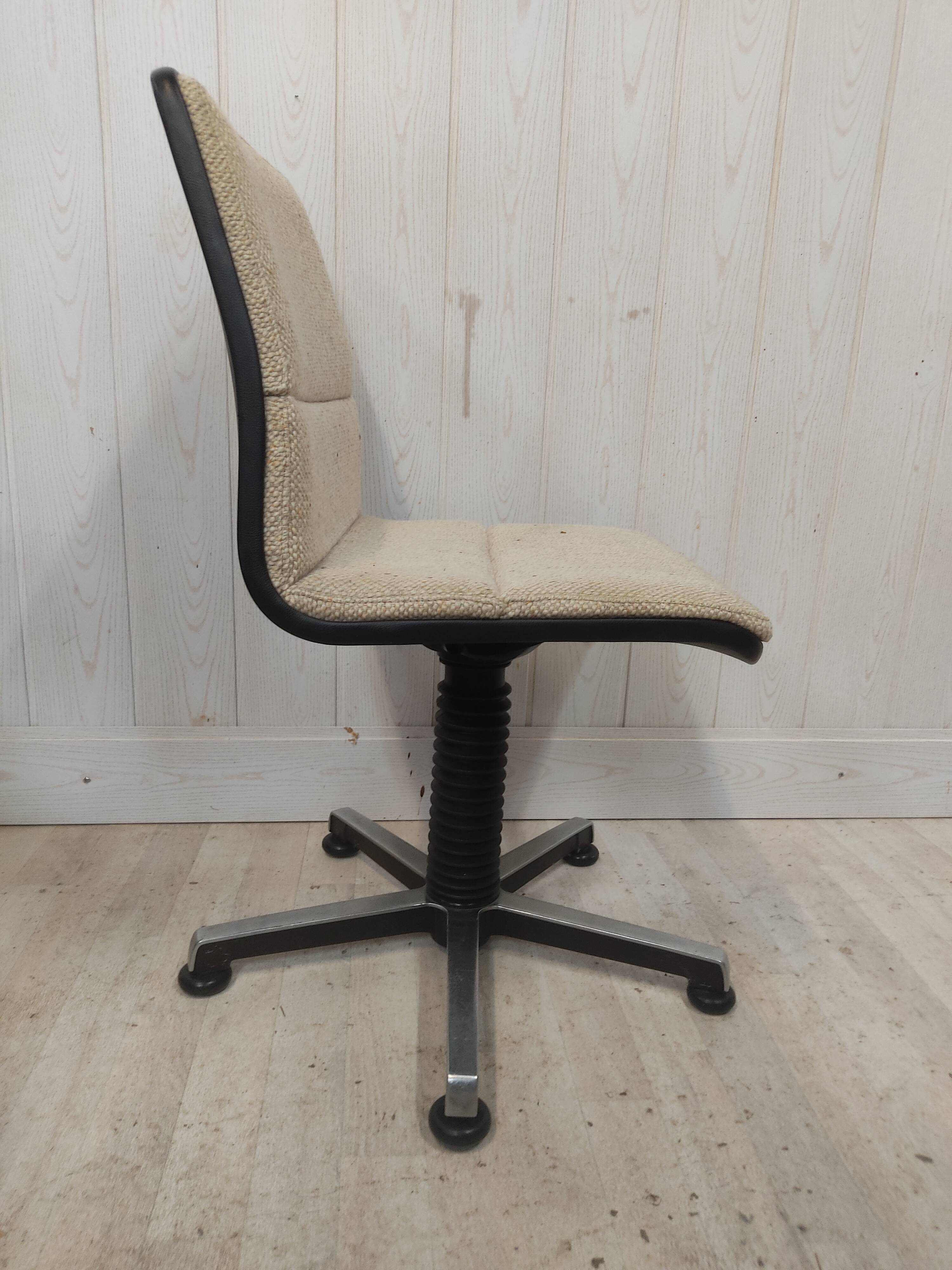 Chaise de bureau pivotante vintage