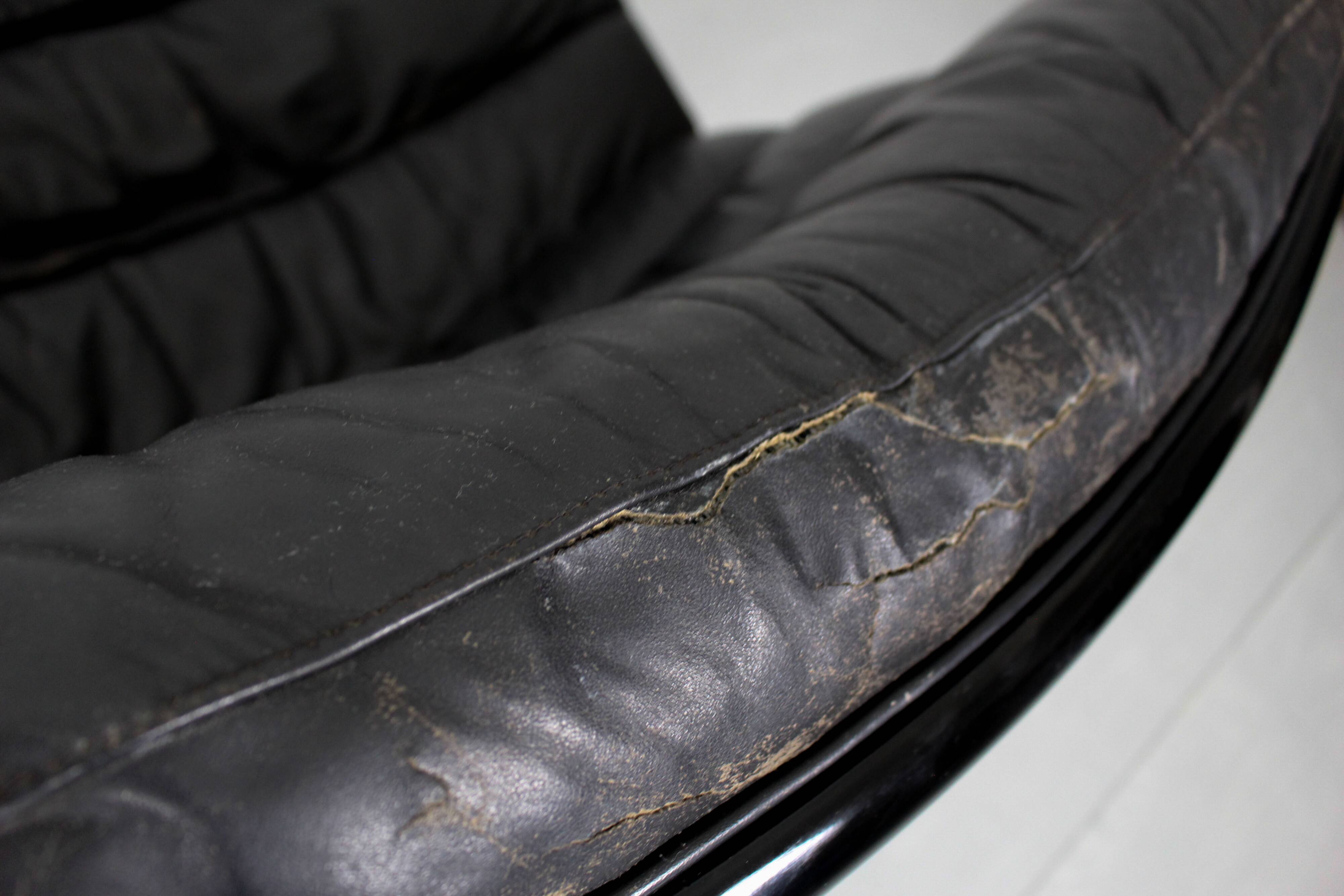 Set of 2 Vintage Dutch design F978 swivel chairs by Geoffrey Harcourt for A