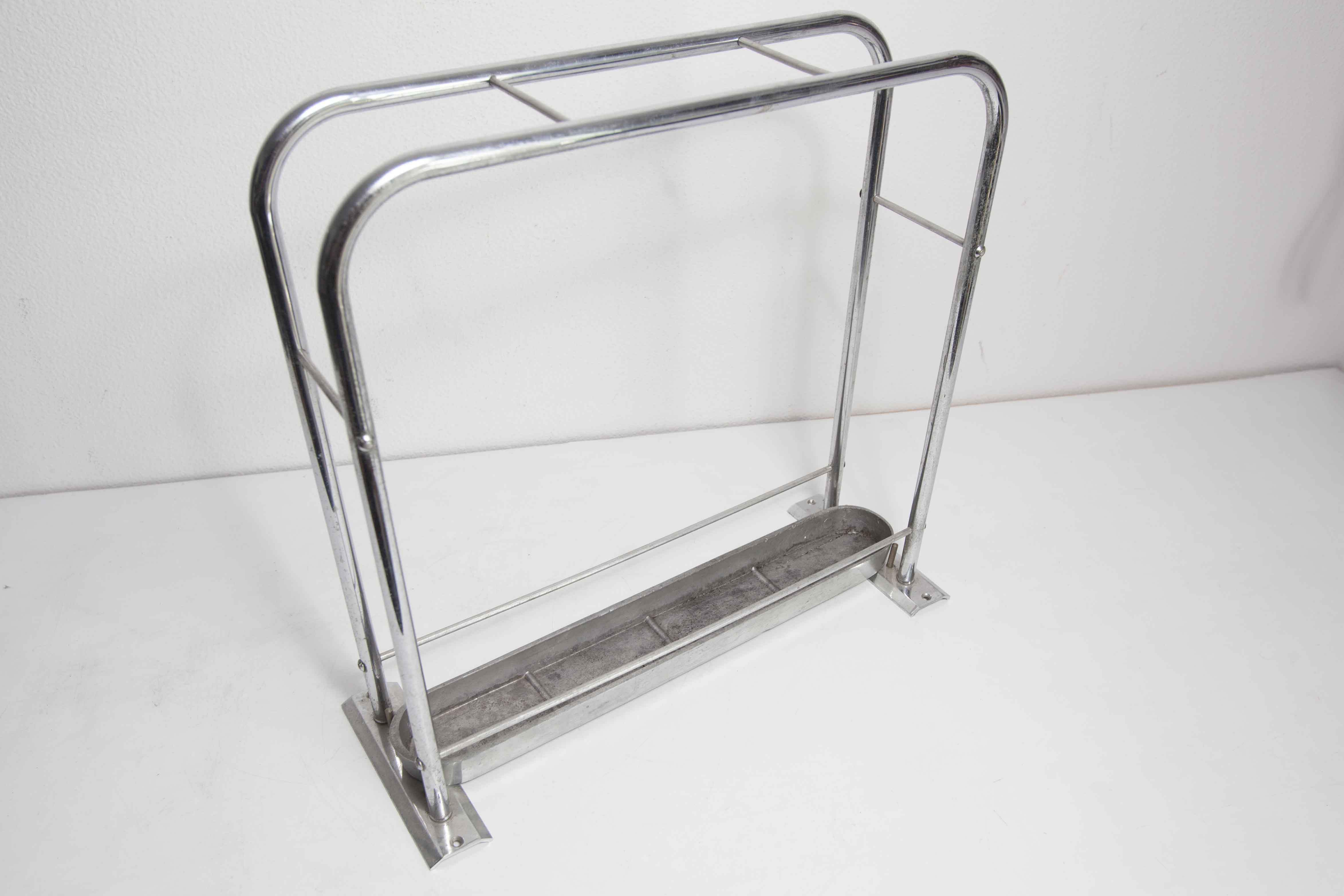 Umbrella door chrome bowl cast iron 1960