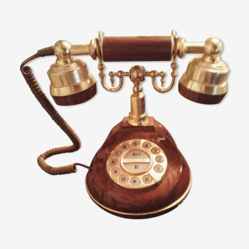 Old style phone