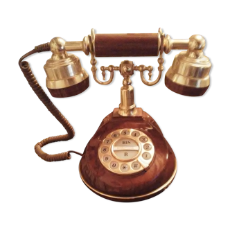 Téléphone style ancien