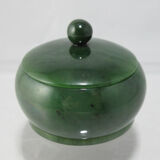 Boîte chinoise en jade vert