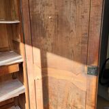 Bonnetière (armoire une porte) Louis XV en merisier, du XVIIIe siècle