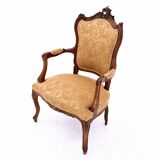 Une paire de fauteuils anciens, France, vers 1870.