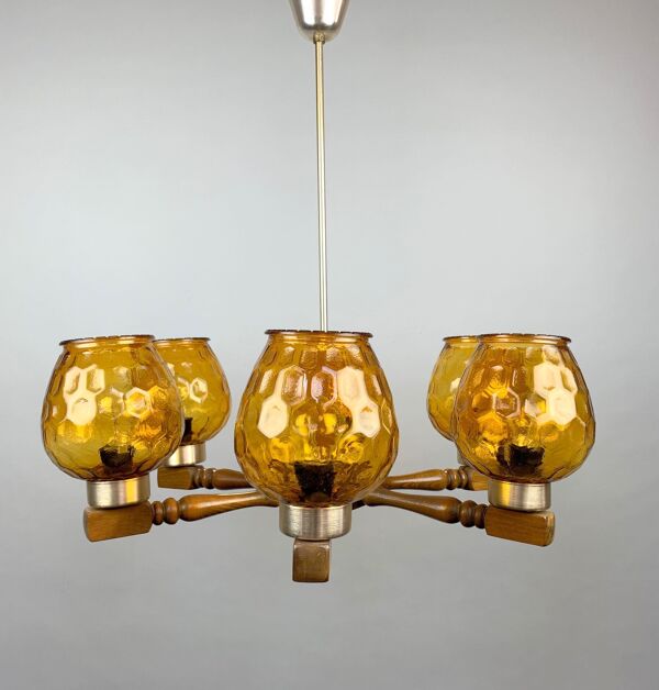 lustre en bois et en verre du milieu du siècle, années 1970