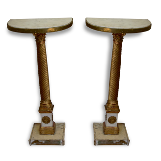 Pair of brackets half moon