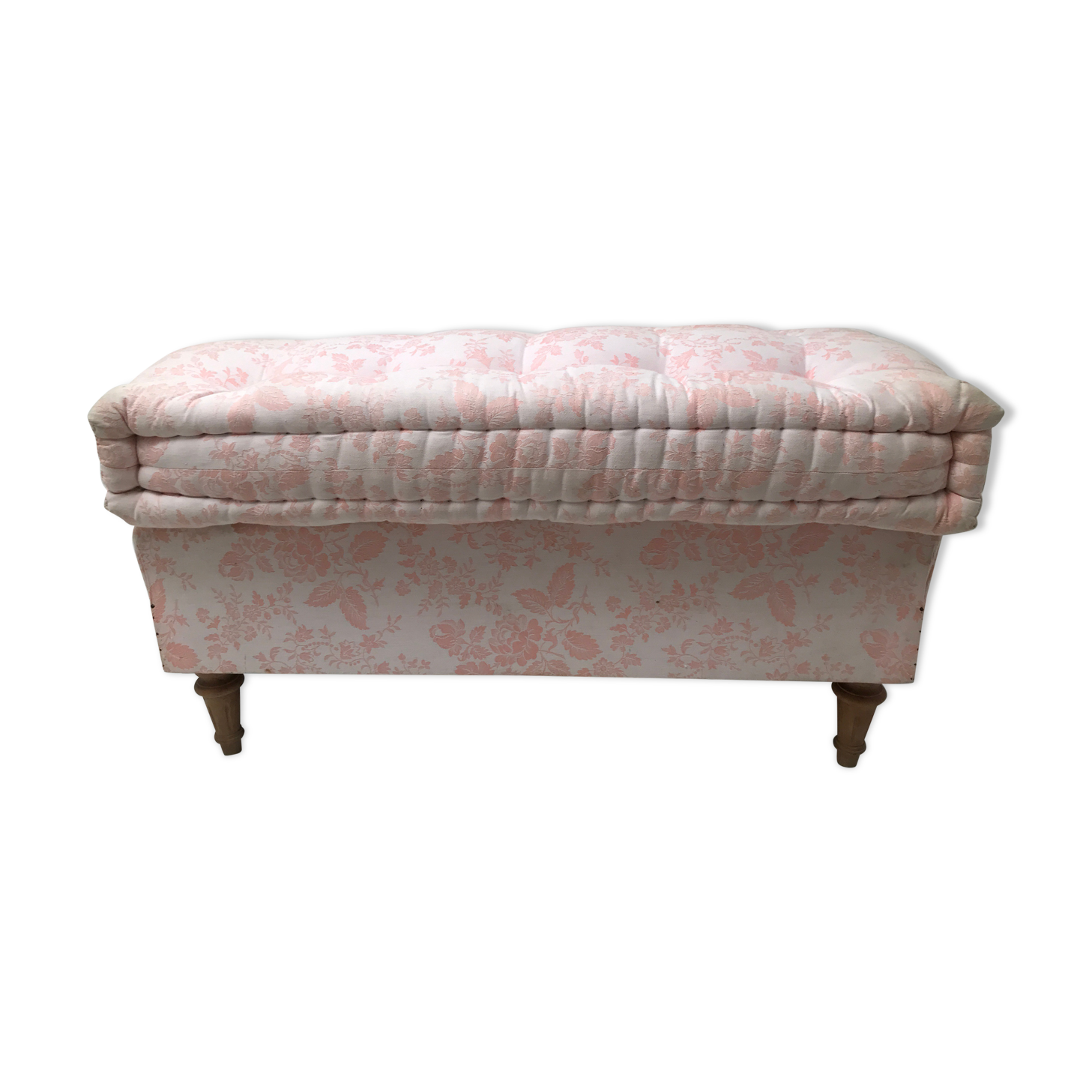 Vintage fabric bench end bed