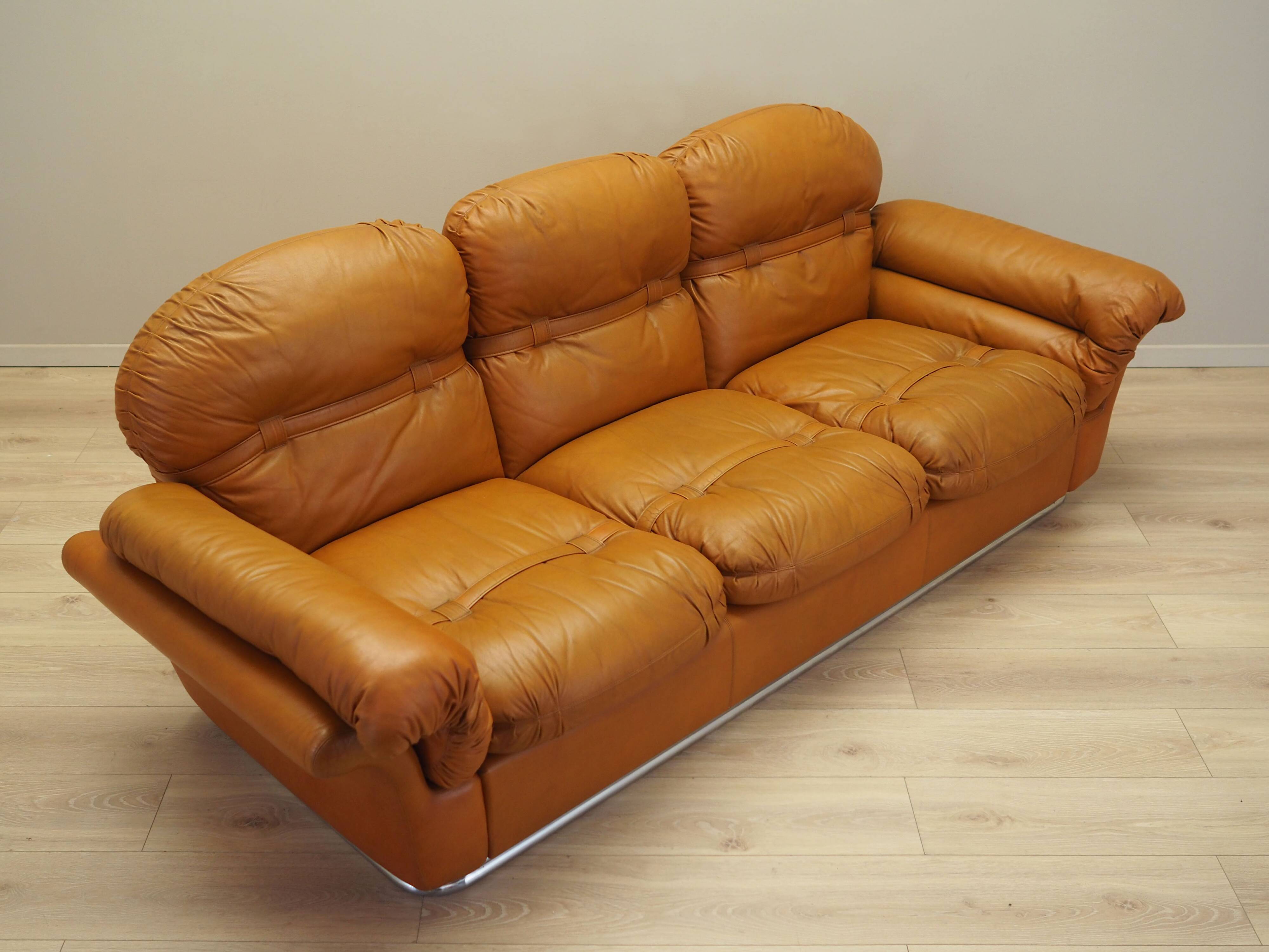 Orange leather sofa, Space Age design, 1960s, production: Italy