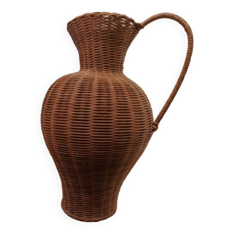 Wicker vase
