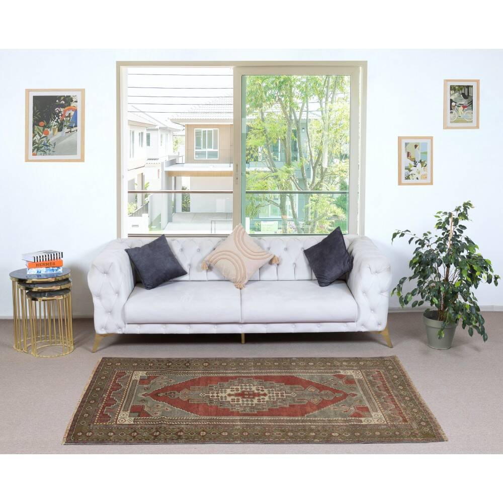 Vintage Turkish Oriental Rug. Ca 1960. One of a kind Handmade Tribal Rug. 100% Wool