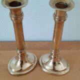 Duo of golden candlesticks