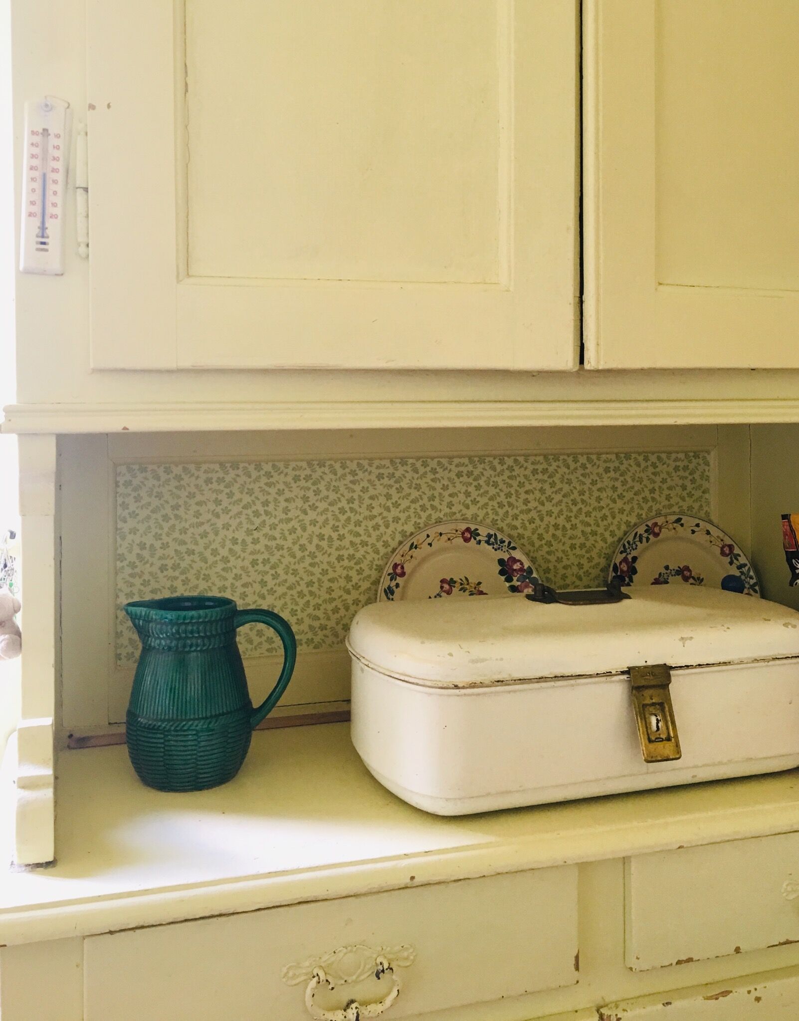 Pitcher Saint-Clement period 1920-1930