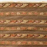 Tapis fait main à motifs horizontaux intéressant - Shiraz, Iran