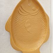 Vintage plate in majolica fish
