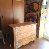 Art Deco chest of drawers