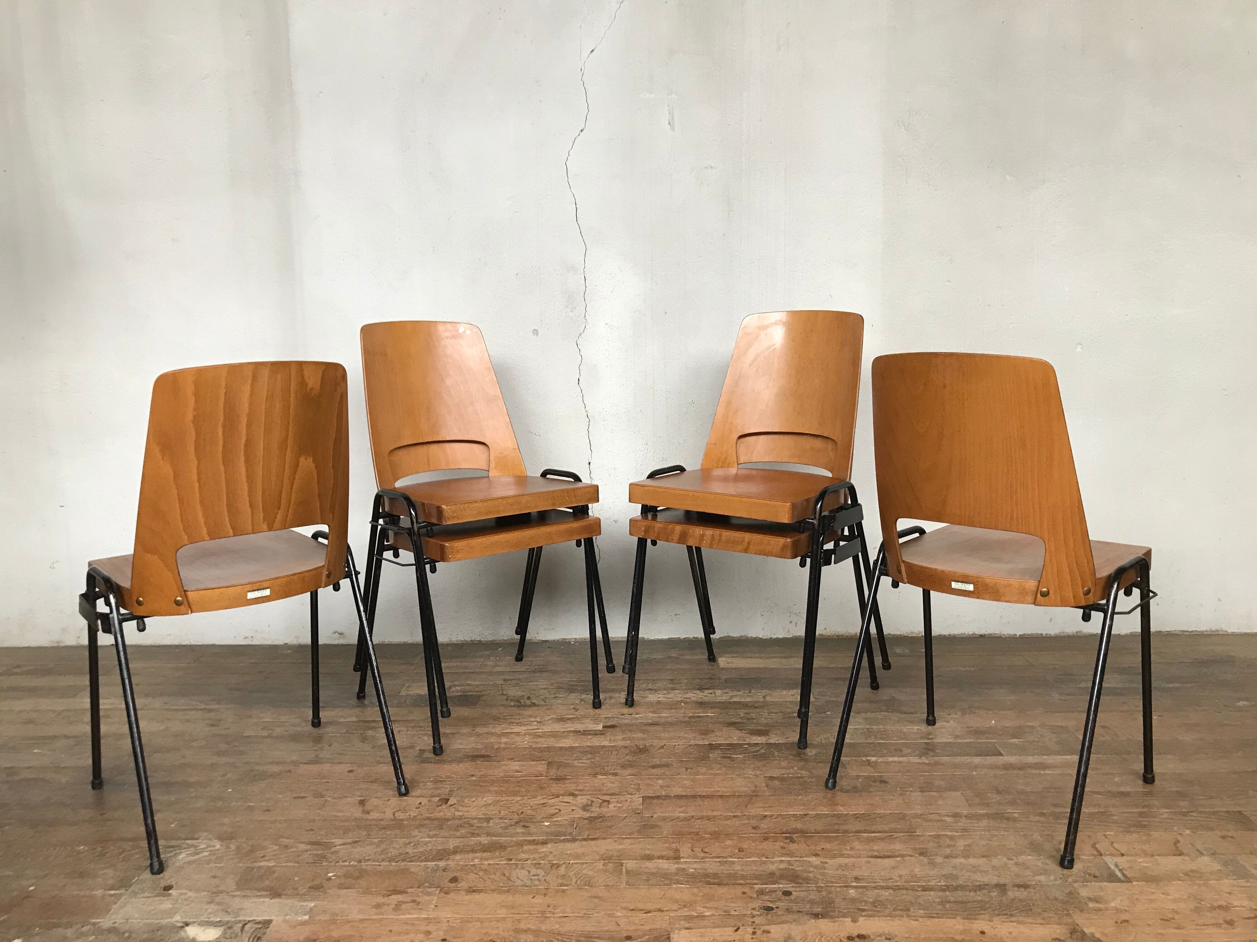 Series of 6 vintage chairs Baumann in beech design year 1950 1960