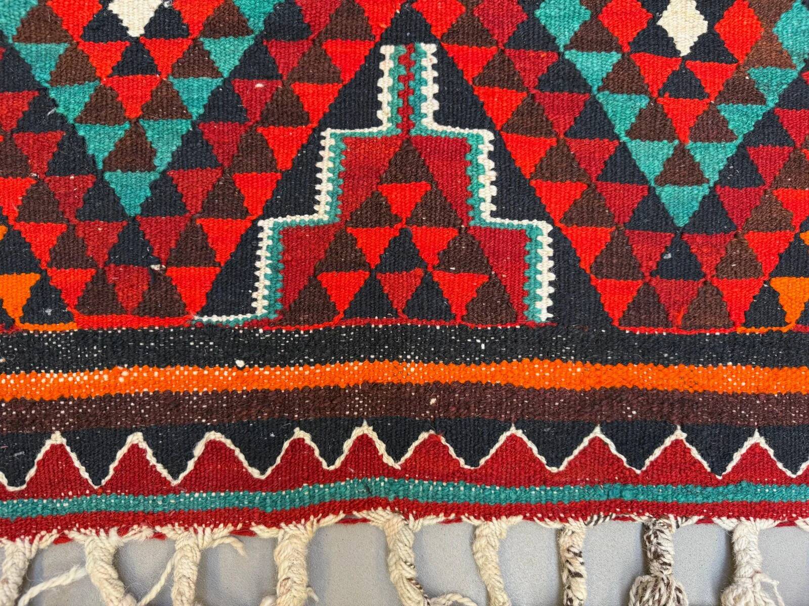 Turkish kilim runner 330x100 cm, vintage kelim rug, long and narrow 2512