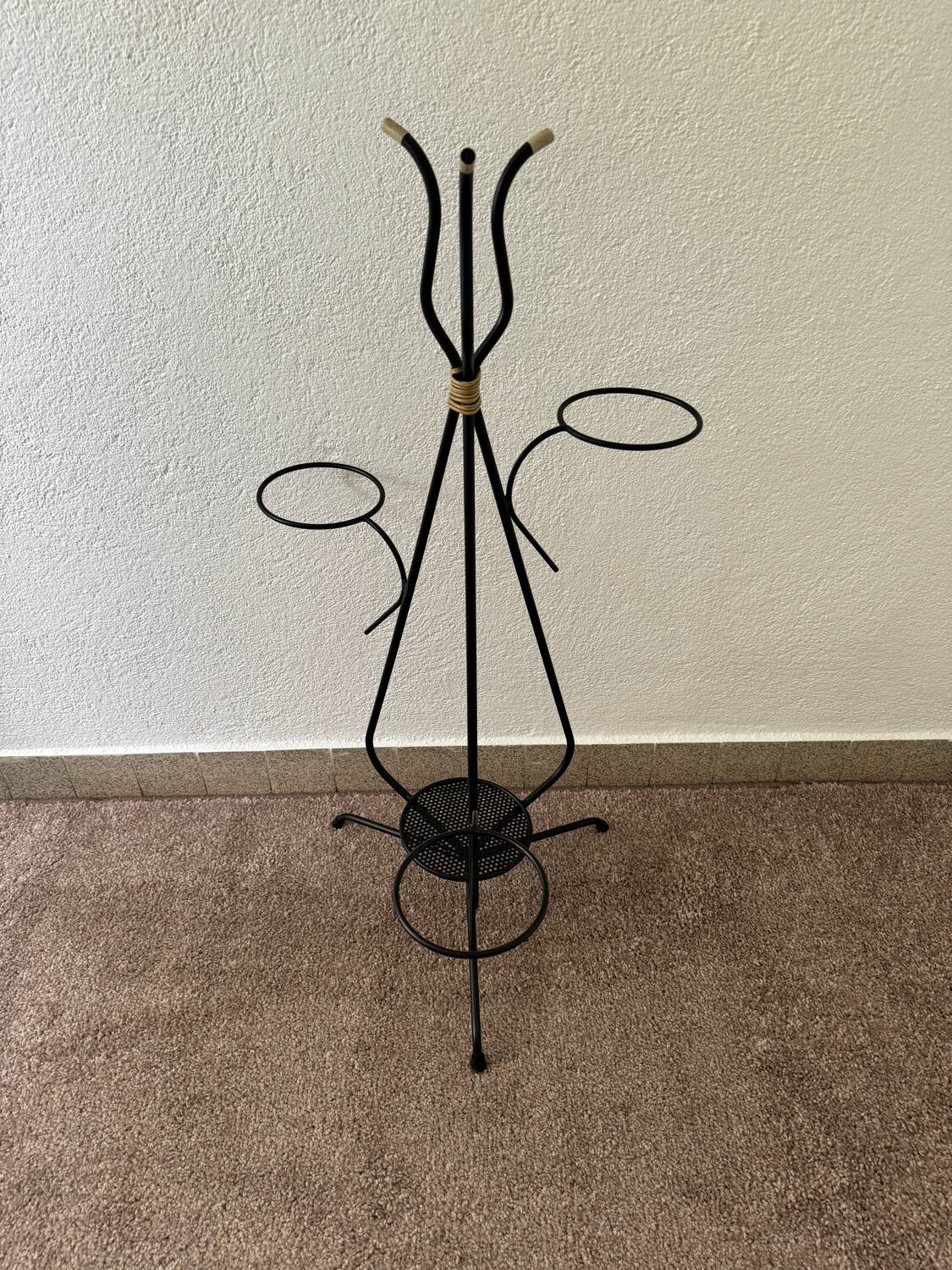 Porte plantes design années 60 dlg Matégot