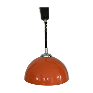 Suspension orange space
