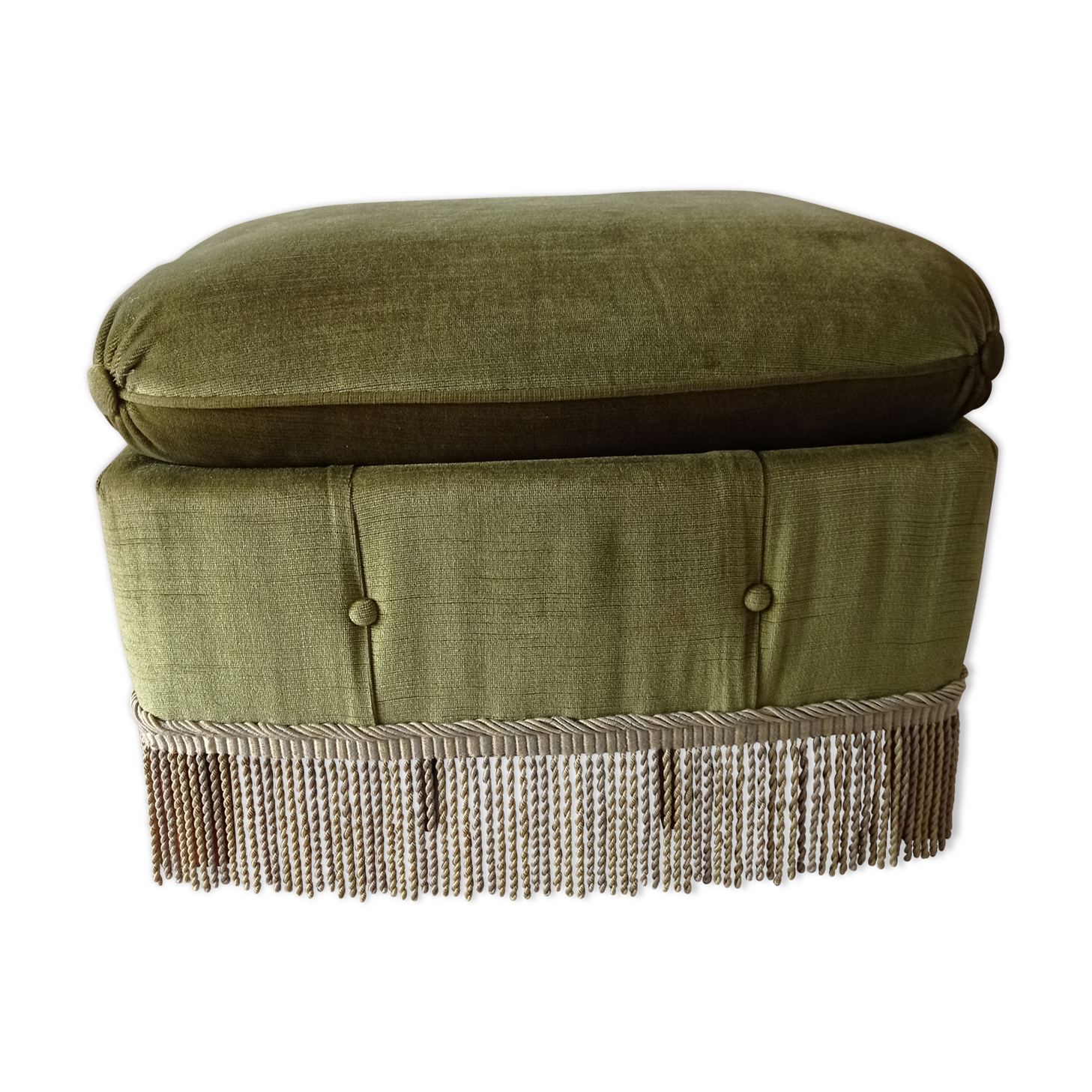 Vintage velvet pouf
