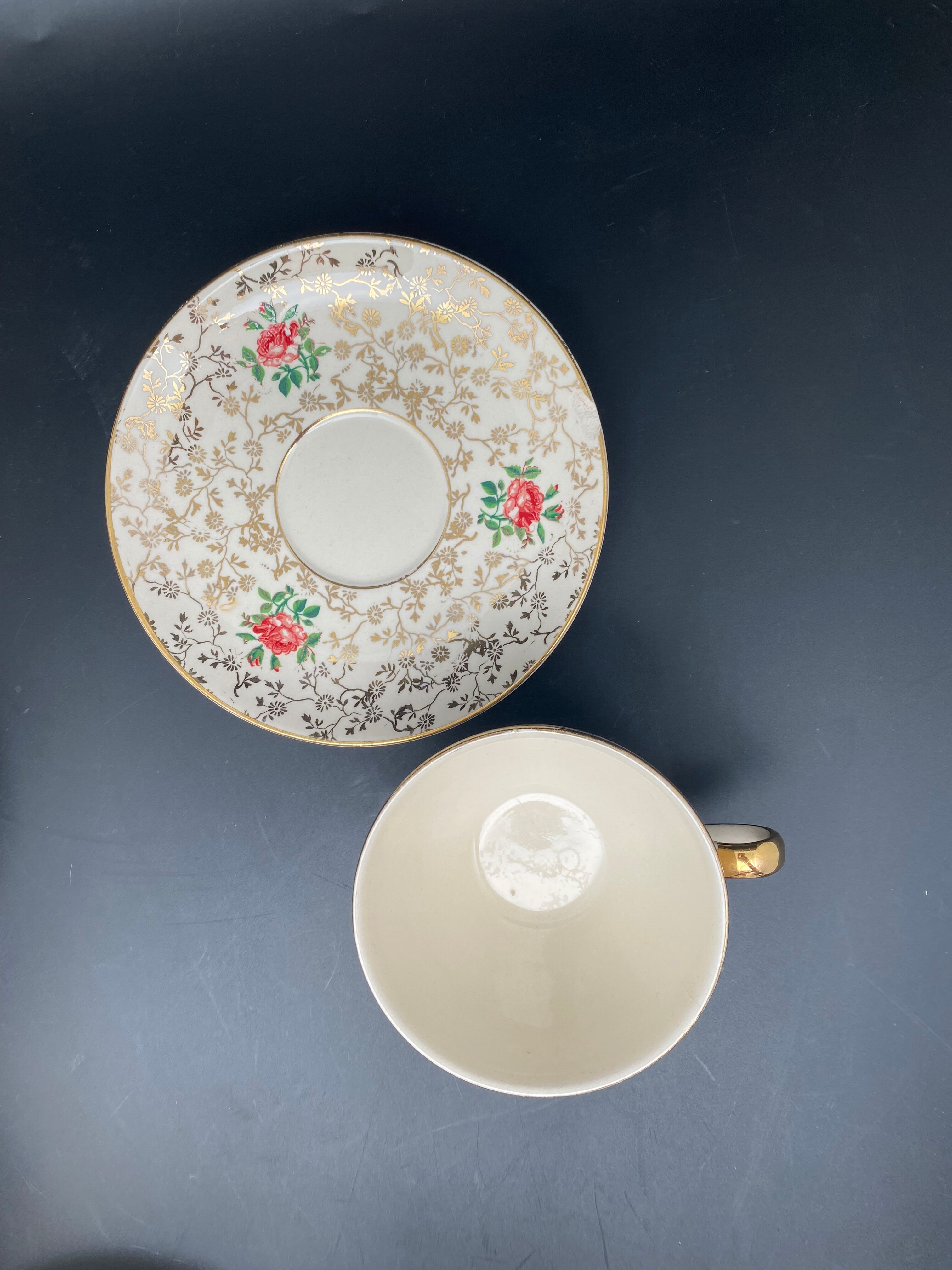 Villeroy & Boch porcelain tea set roses and gilding