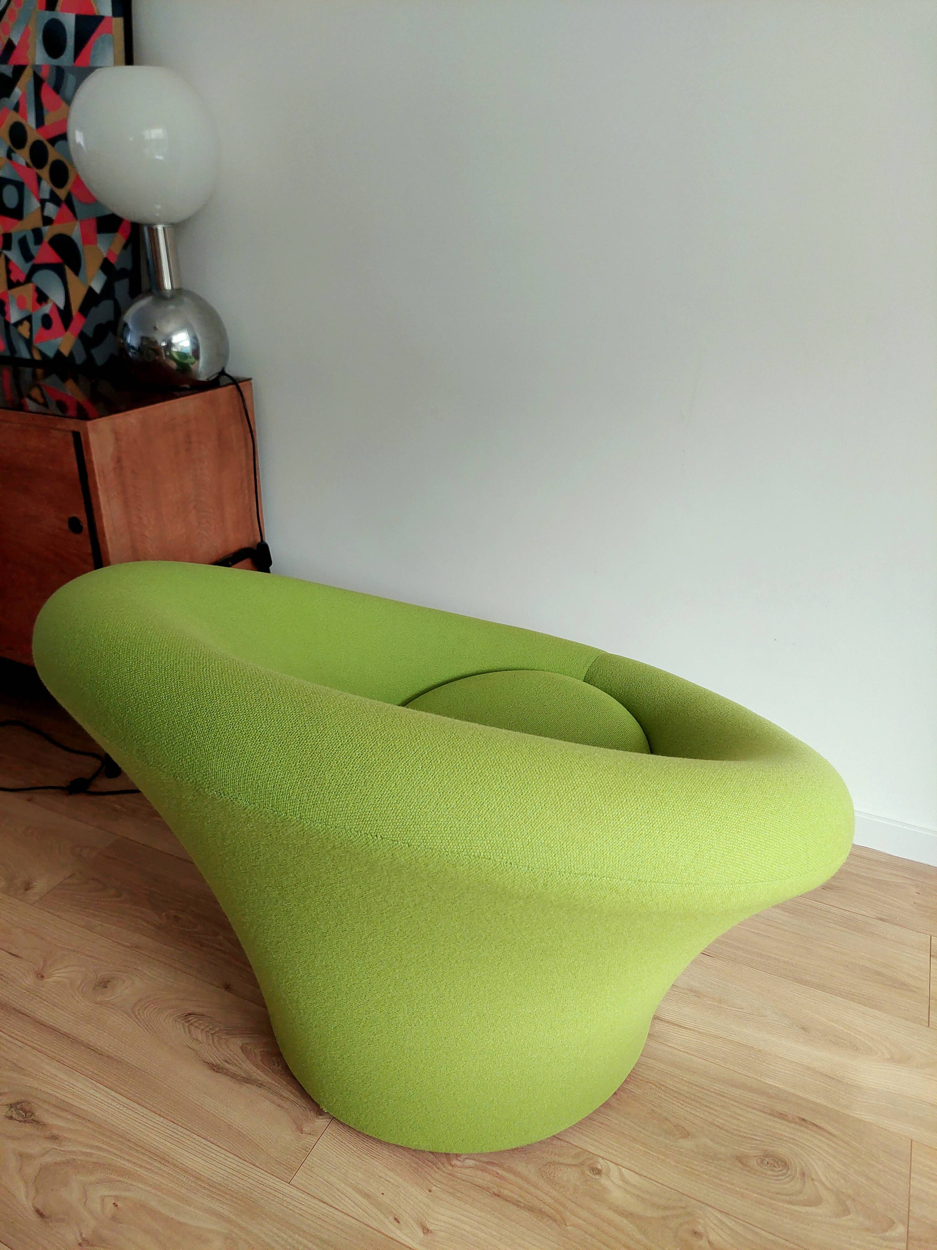 Mushroom Armchair Pierre Paulin Artifort